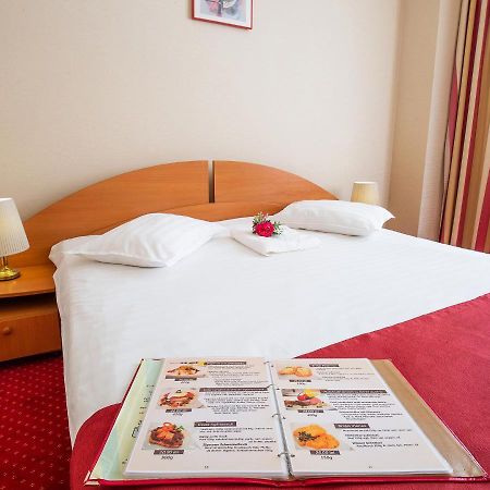 Hotel Dana Satu Mare Dış mekan fotoğraf