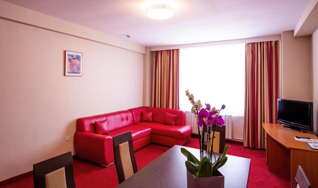 Hotel Dana Satu Mare Dış mekan fotoğraf